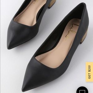 Lulu’s Black Flats